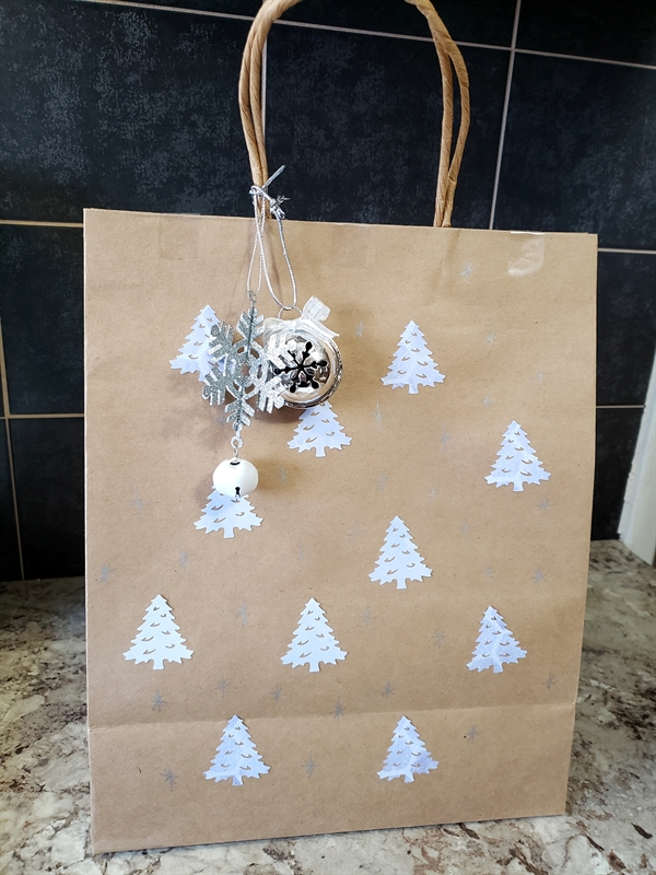 Tammy McEwen, Paper Bag Wrapping Creative Memories, Pine Tree Punch Tammy McEwen, Paper Bag Wrapping Creative Memories, Pine Tree Punch